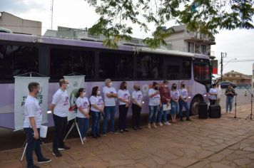 Foto - Ônibus Lilás – Combate à violência contra a Mulher