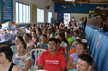 Foto - AABB Comunidade entrega Kits aos alunos