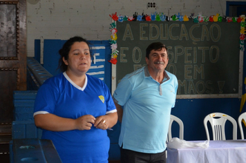 Foto - AABB Comunidade entrega Kits aos alunos