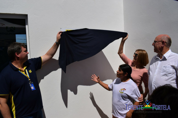 Foto - Apae de Tenente Portela  inaugura Piscina Terapêutica