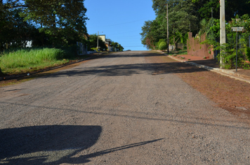 Foto - Asfalto - Ruas Tapuias e Gaurama