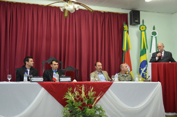 Foto - Câmara realiza Sessão Solene em Homenagem ao aniversário de 62 anos do município de Tenente Portela