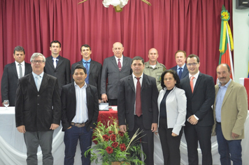 Foto - Câmara realiza Sessão Solene em Homenagem ao aniversário de 62 anos do município de Tenente Portela