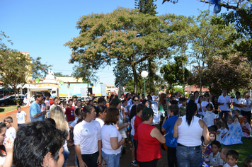 Foto - Caminhada do Dia Mundial da Água - Alunos da Escola Ayrton Senna