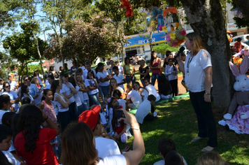 Foto - Caminhada do Dia Mundial da Água - Alunos da Escola Ayrton Senna