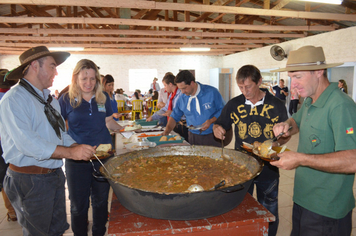 Foto - Cavalgada da Integração - Escola Marcílio Dias Alto Alegre