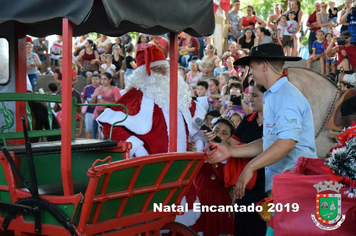 Foto - Chegada do Papai Noel - Natal Encantado 2019