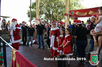 Foto - Chegada do Papai Noel - Natal Encantado 2019