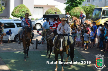 Foto - Chegada do Papai Noel - Natal Encantado 2019