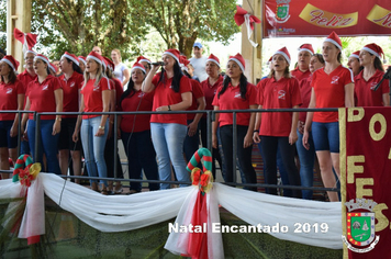 Foto - Chegada do Papai Noel - Natal Encantado 2019