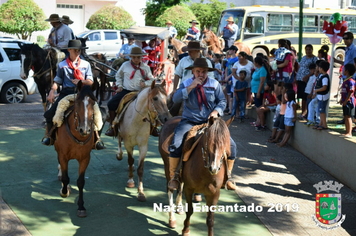 Foto - Chegada do Papai Noel - Natal Encantado 2019