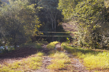 Foto - Danos em estradas, pontes e bueiros