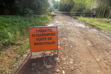 Foto - Danos em estradas, pontes e bueiros