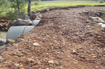 Foto - Danos em estradas, pontes e bueiros