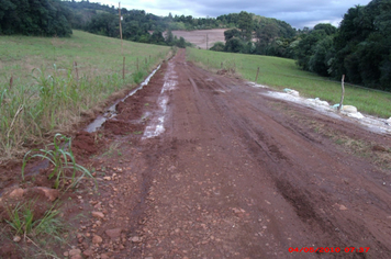 Foto - Danos em estradas, pontes e bueiros