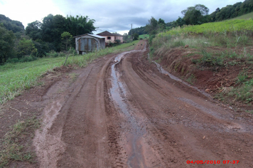 Foto - Danos em estradas, pontes e bueiros