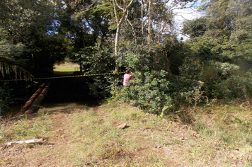 Foto - Danos em estradas, pontes e bueiros