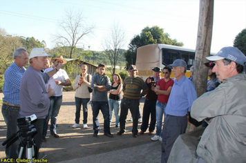 Foto - Dia de Campo sobre produção em ambiente protegido - Feliz/RS