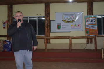 Foto - Entrega da Premiação da 1ª Olimpíada Municipal de Esportes