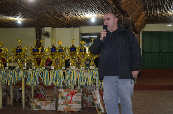 Foto - Entrega da Premiação da 1ª Olimpíada Municipal de Esportes