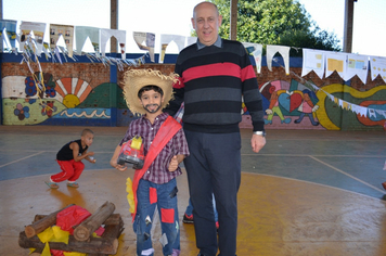 Foto - Festa de São João da Rede Municipal de Ensino