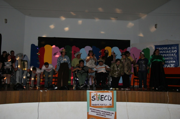 Foto - Festival de Teatro das Escolas Municipais e APAE