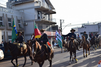 Foto - Inicia Cavalgada Ten. Mário Portela Fagundes