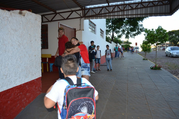 Foto - Início do Ano Letivo 2015 - Escola Municipal Ayrton Senna