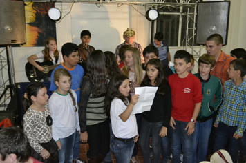 Foto - Jantar da Escola Municipal Ayrton Senna