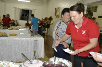 Foto - Jantar da Escola Municipal Ayrton Senna