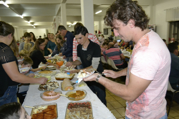 Foto - Jantar da Escola Municipal Ayrton Senna