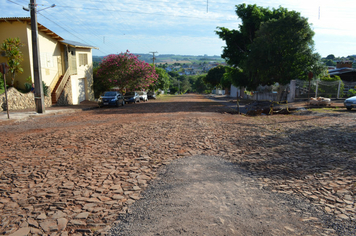Foto - Obras de asfaltamento - Rua Tapuias e Rua Gaurama