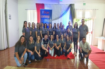 Foto - Palestra Jorge Trevisol - Conhecer  a Si mesmo para Compreeder  os outros