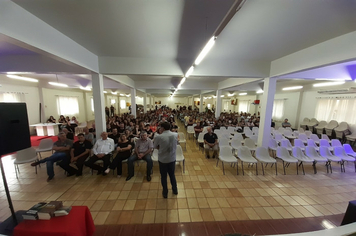 Foto - Palestra Jorge Trevisol - Conhecer  a Si mesmo para Compreeder  os outros
