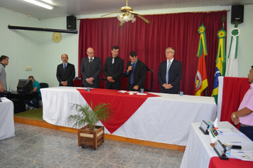 Foto - Posse do Prefeito Carboni e do Vice Valdir