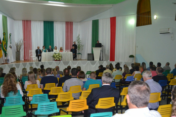 Foto - Posse do Prefeito Carboni e do Vice Valdir