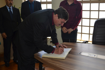 Foto - Posse do Prefeito Carboni e do Vice Valdir