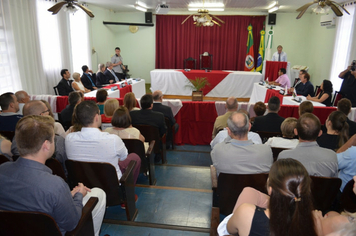 Foto - Posse do Prefeito Carboni e do Vice Valdir