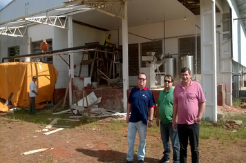 Foto - Visitas do Prefeito Elido e Secretários Paulo e Nilson nas indústrias