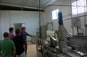 Foto - Visitas do Prefeito Elido e Secretários Paulo e Nilson nas indústrias