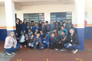 E.M.E.F. TENENTE PORTELA INICIA SUA COOPERATIVA ESCOLAR