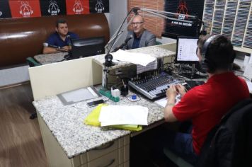 PREFEITO PRESTIGIA ANIVERSÁRIO DA CRESOL E DA RÁDIO MUNICIPAL DE TENENTE PORTELA