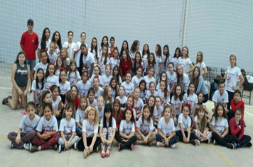 Grupo Sennadance mobiliza a Escola Ayrton Senna
