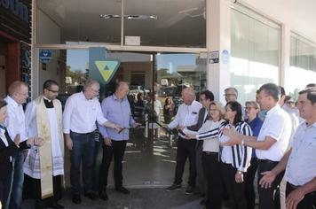  Prefeito e Vice participam de inauguração da Agência do Sicoob
