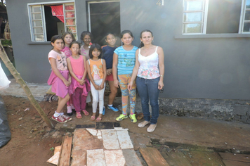  A Escola Municipal do Bairro São Francisco presta homenagem as mulheres do bairro
