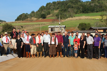 Administração entrega oficialmente obras na comunidade de Lajeado Leão