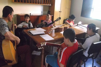             A Escola Municipal de Ensino Fundamental Ayrton Senna retoma as oficinas do Programa Novo Mais Educação