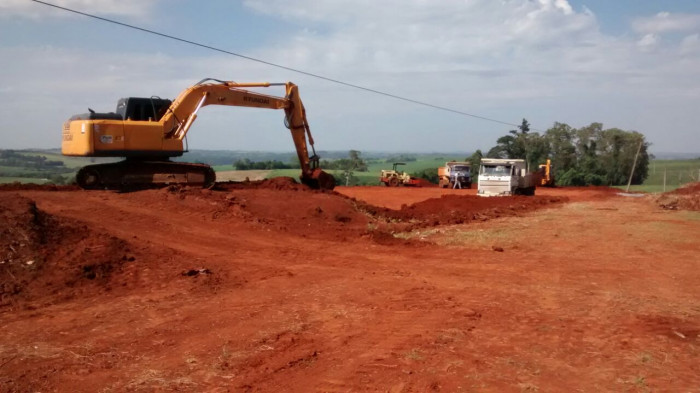 Obras de terraplanagem da subestação de energia da RGE seguem em ritmo acelerado