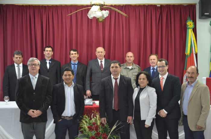 Câmara realiza Sessão Solene em Homenagem ao aniversário de 62 anos do município de Tenente Portela