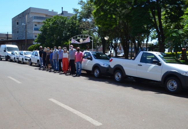 Administração municipal investe mais de 500 mil reais na compra de 7 novos veículos